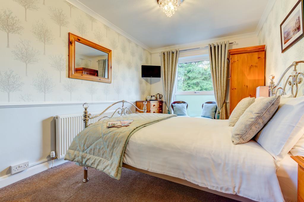 Meadfoot Guesthouse Room Only Accommodation For Adults Windermere Eksteriør billede