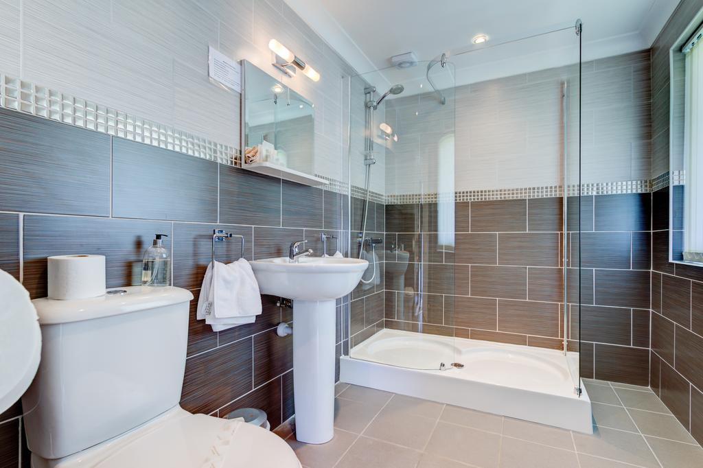 Meadfoot Guesthouse Room Only Accommodation For Adults Windermere Eksteriør billede
