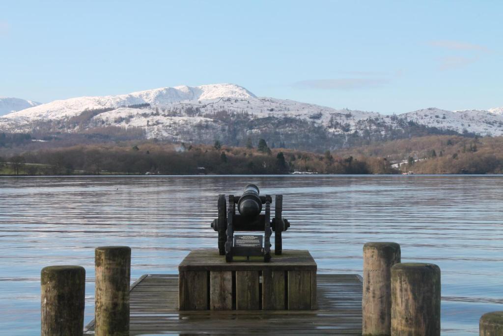 Meadfoot Guesthouse Room Only Accommodation For Adults Windermere Eksteriør billede